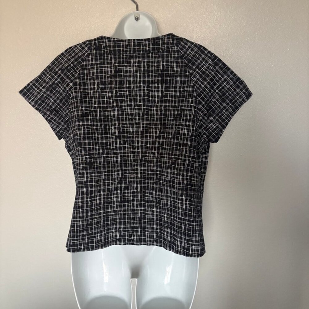 Pre-Loved Claus size 14 black and white checkered pattern blazer. - Picture 2 of 4
